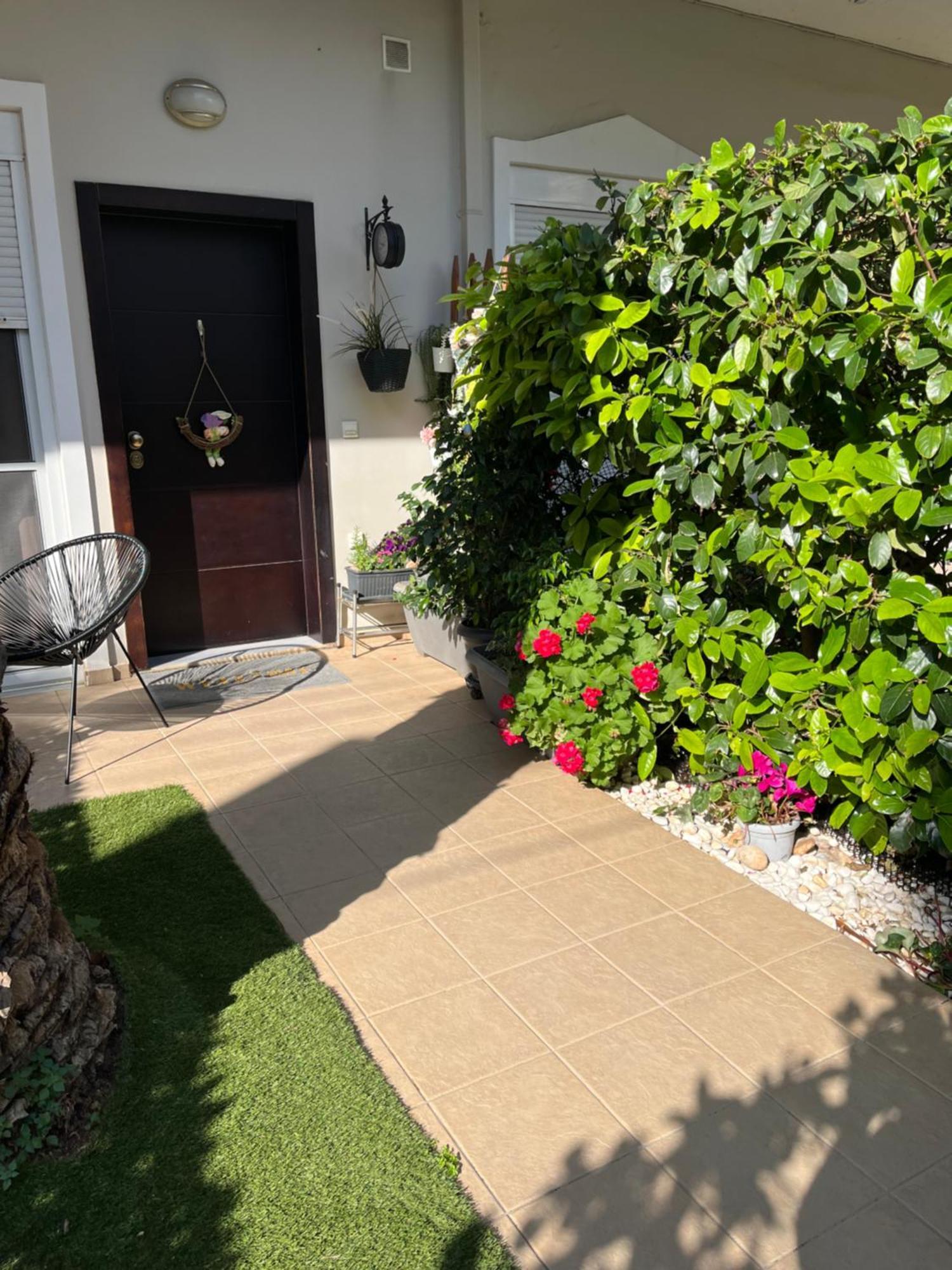 Elegant Glyfada Apartment-private Garden-near Metro *